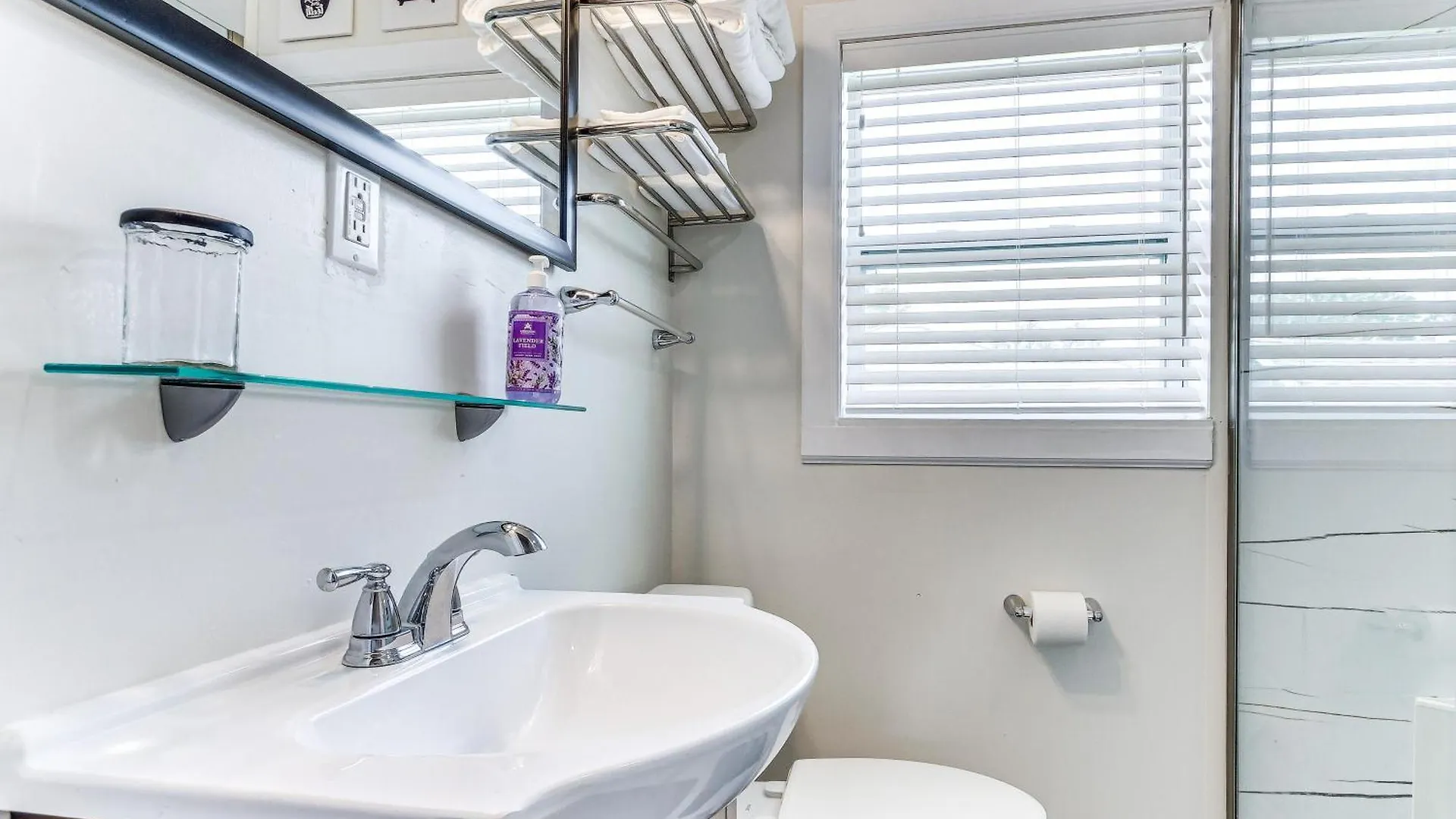 Pensacola Home With Covered Patio 1 Mi To Downtown! 0*,  United States