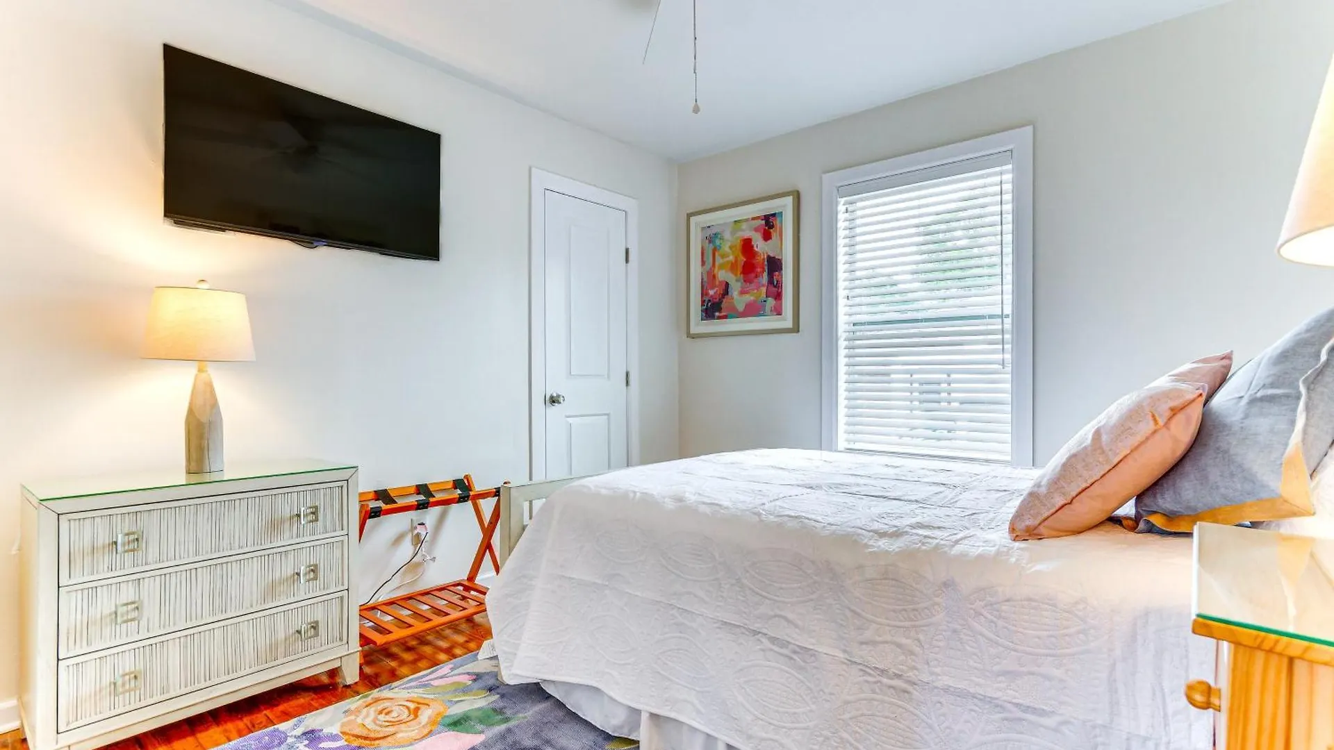 Pensacola Home With Covered Patio 1 Mi To Downtown! Holiday home